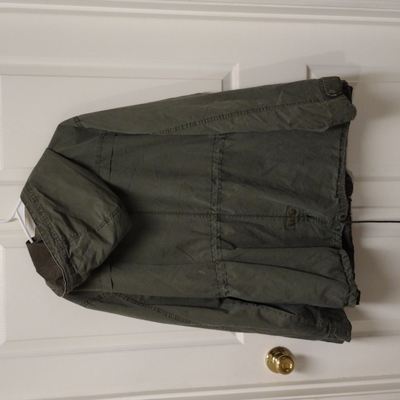 Forrest Green Jacket - Picture 2 of 3
